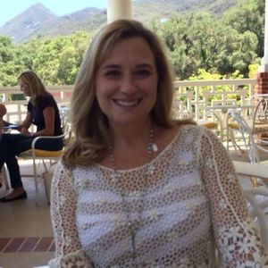 Meet your Posher, Lorraine